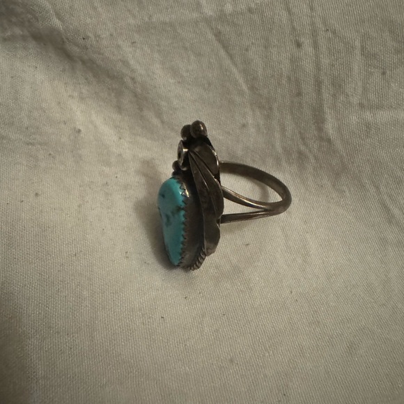 Turquoise Silver Ring - Picture 2 of 2
